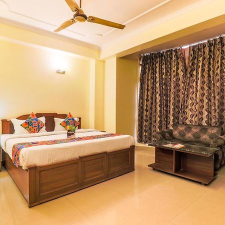 Fabhotel Kashish Residency Sector 26 Noida Ngoại thất bức ảnh