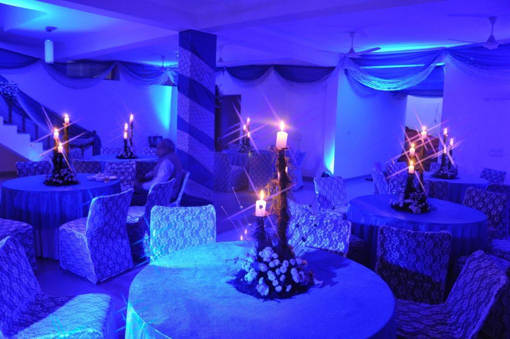 Fabhotel Kashish Residency Sector 26 Noida Ngoại thất bức ảnh