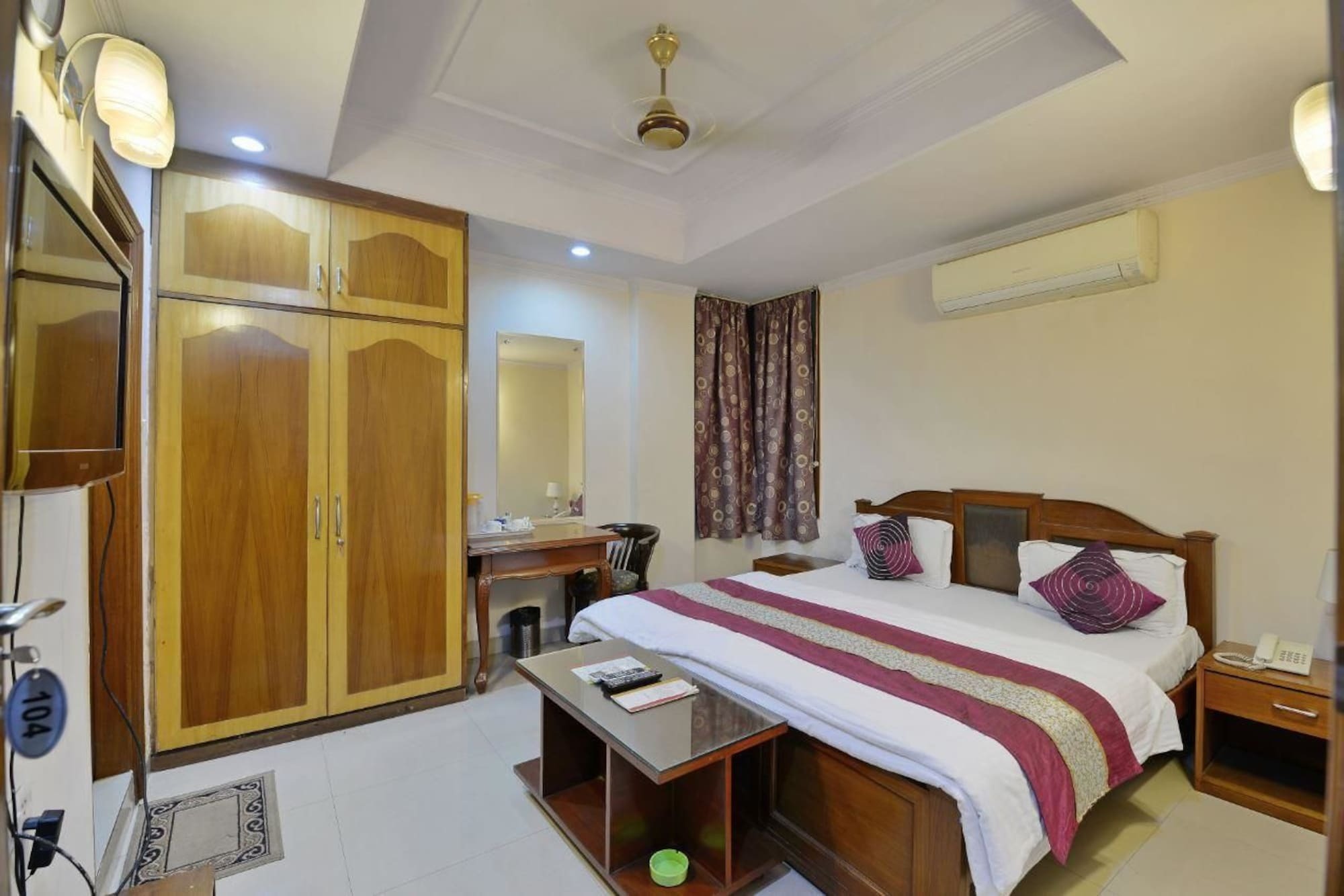 Fabhotel Kashish Residency Sector 26 Noida Ngoại thất bức ảnh